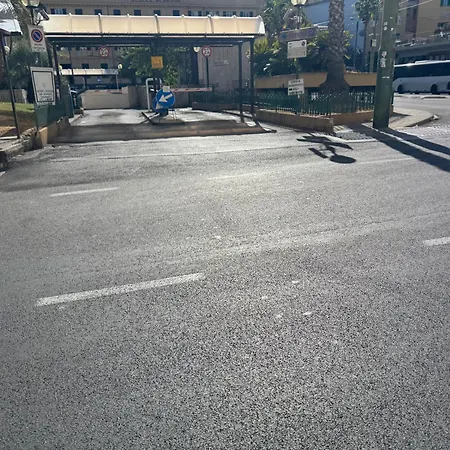 公寓 Kadevi -centralissimo, Parcheggio Gratuito, Bici A Disposizione- *