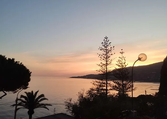 Apartmán Kadevi -centralissimo, Parcheggio Gratuito, Bici A Disposizione- Sanremo