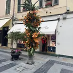 Kadevi -centralissimo, Parcheggio Gratuito, Bici A Disposizione- * סנרמו