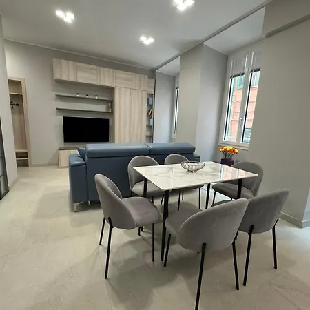 Daire Kadevi Apartment -Centralissimo, Parcheggio, Bici-