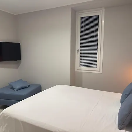 Kadevi Apartment -Centralissimo, Parcheggio, Bici- Daire Sanremo